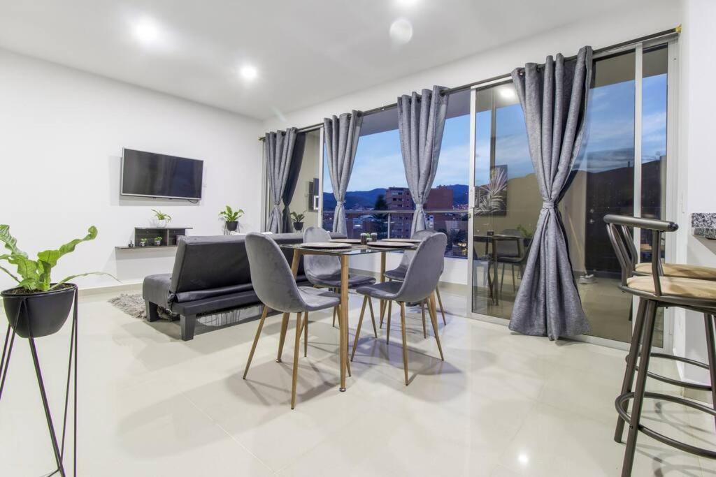Amplio Apartamento En Calasanz - Estadio メデジン エクステリア 写真