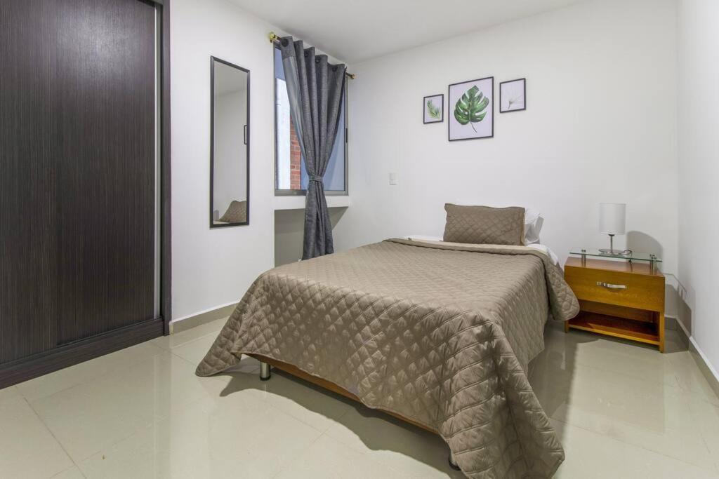 Amplio Apartamento En Calasanz - Estadio メデジン エクステリア 写真