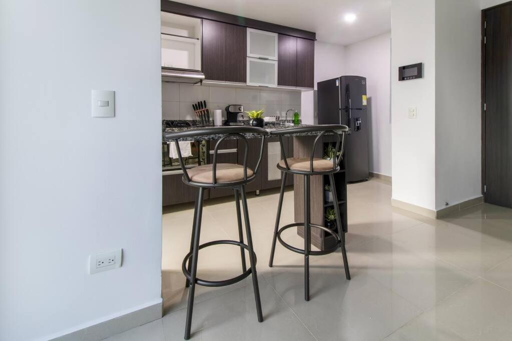 Amplio Apartamento En Calasanz - Estadio メデジン エクステリア 写真